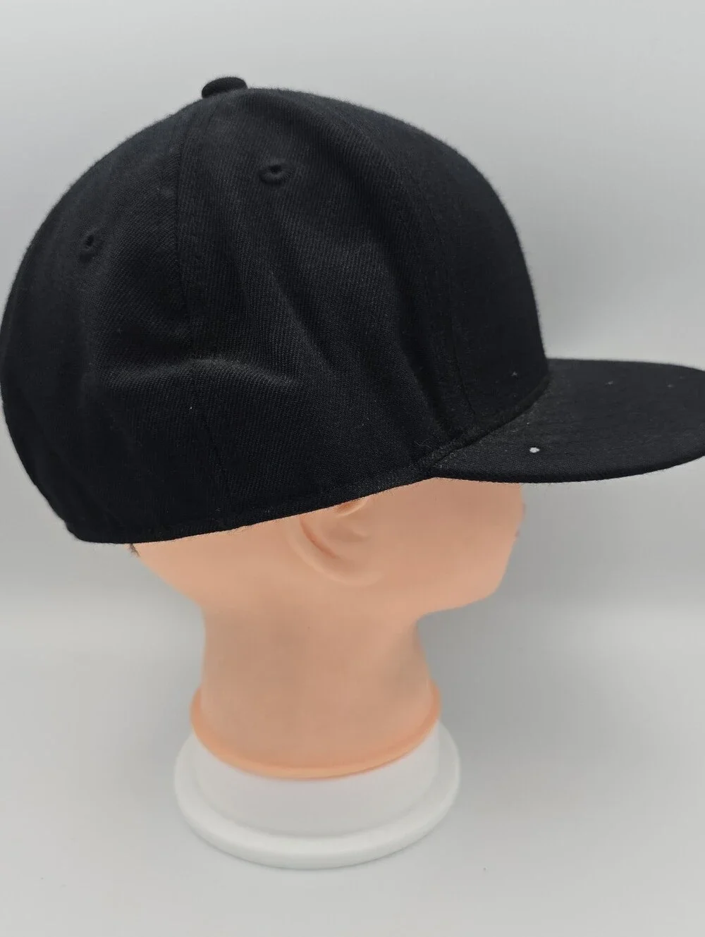 Reebok NFL Oakland/Las Vegas Raiders All Black Wool Fitted Hat Size 7 3/8